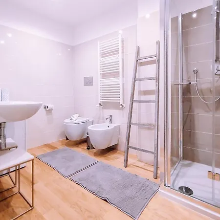 Elegante Alle Due Torri By Wonderful Italy Apartment